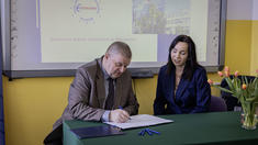 Podpisanie umowy o utworzeniu klasy patronackiej