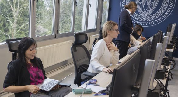 01-03.12.2025 OMNIS_19