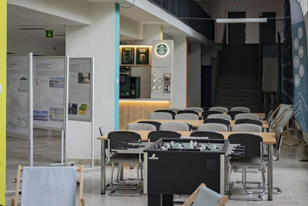 Starbucks_na strone PW_1